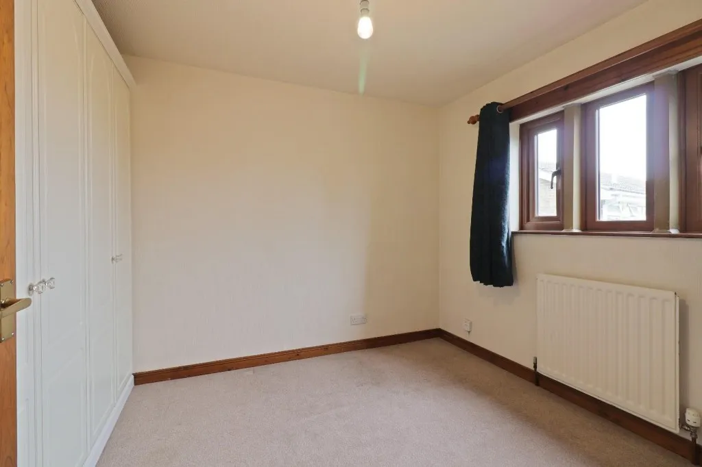 Church Close, Shepley, photo 13