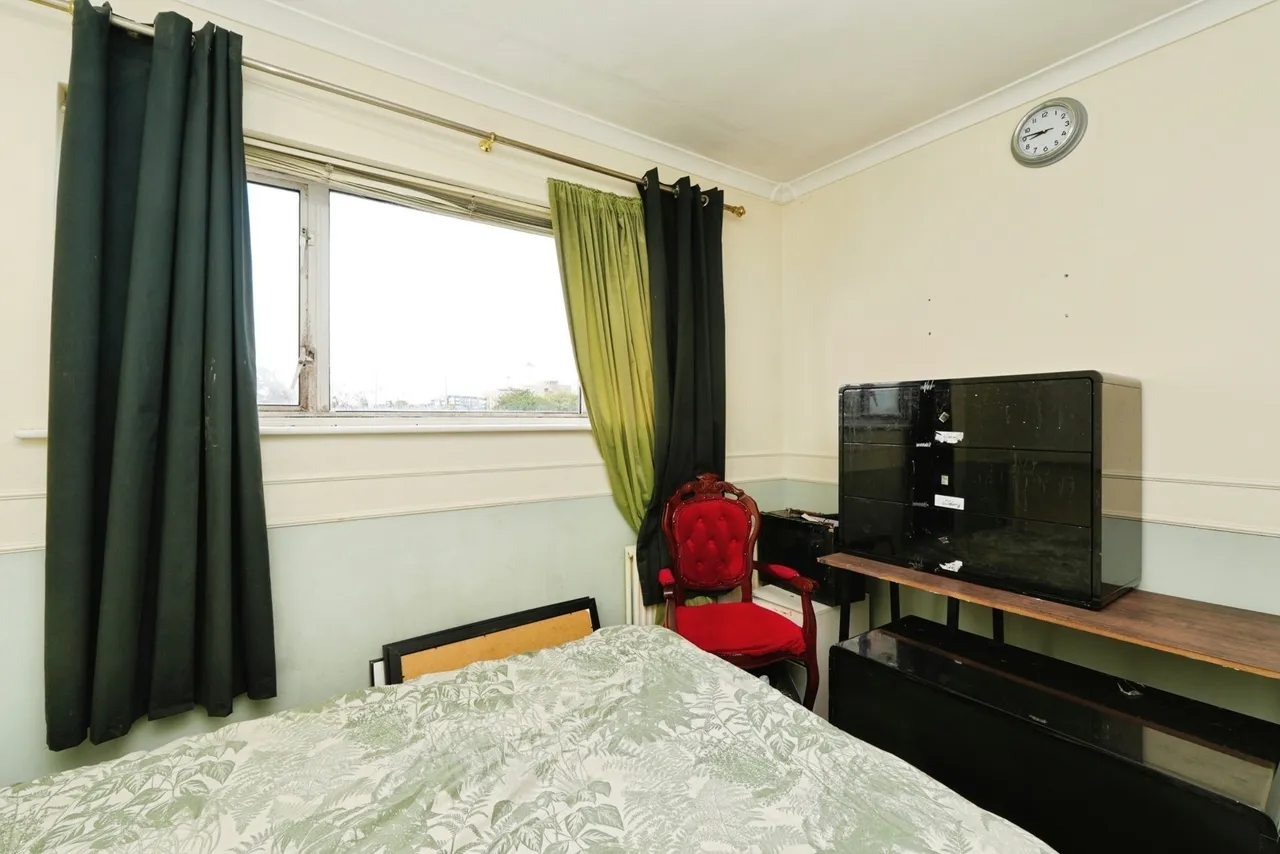 Meadow Close, London, SE6, photo 6