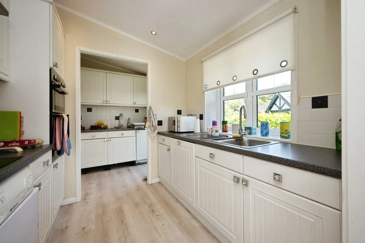 Radwell Court, Felmersham Road, Bedford, Bedfordshire, MK43, photo 29