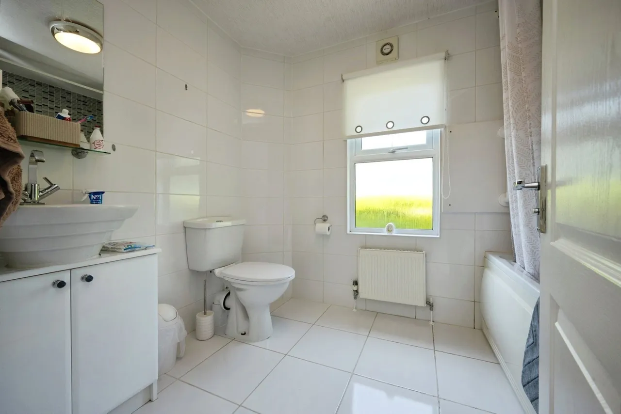 Radwell Court, Felmersham Road, Bedford, Bedfordshire, MK43, photo 22