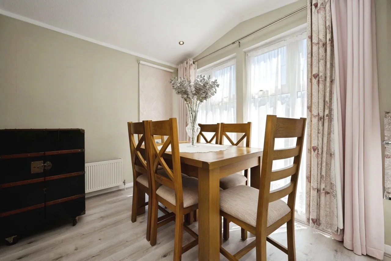Radwell Court, Felmersham Road, Bedford, Bedfordshire, MK43, photo 27