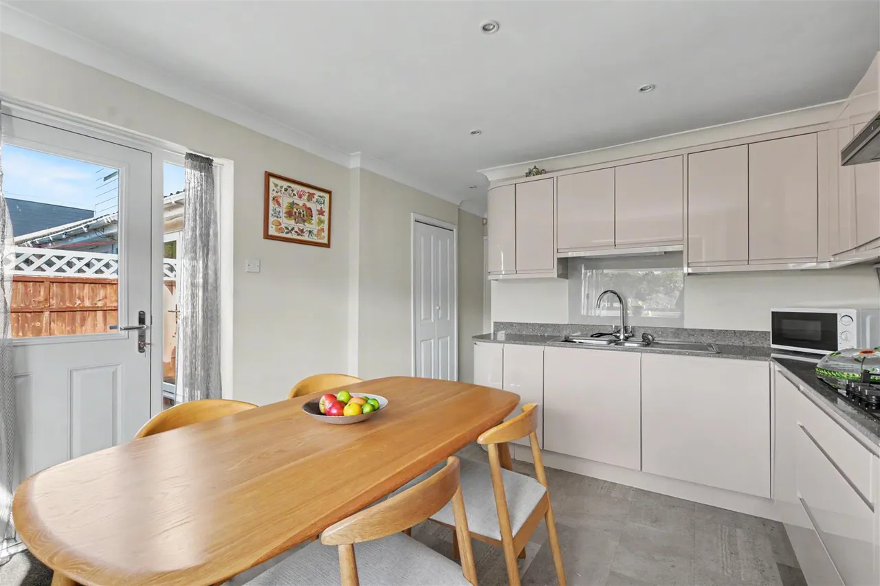 Wellington Street, Stapleford, NG9, photo 8