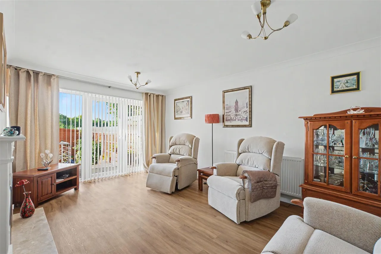 Wellington Street, Stapleford, NG9, photo 3