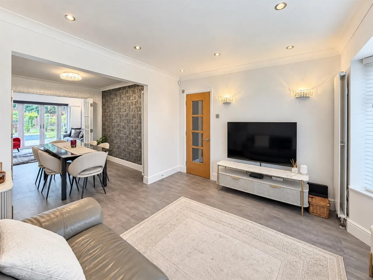 Semi-Detached For SaleHazell Way, Stoke Poges, SL2, photo 9