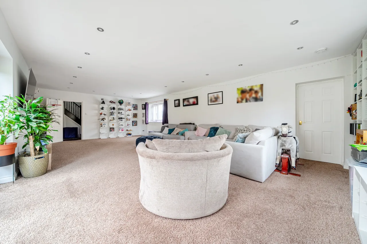 Pondtail Road, Fleet, GU51, photo 5