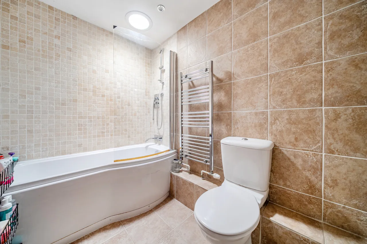 Pondtail Road, Fleet, GU51, photo 7
