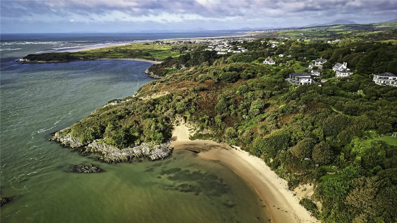 Borth-y-Gest, Porthmadog, LL49, photo 19