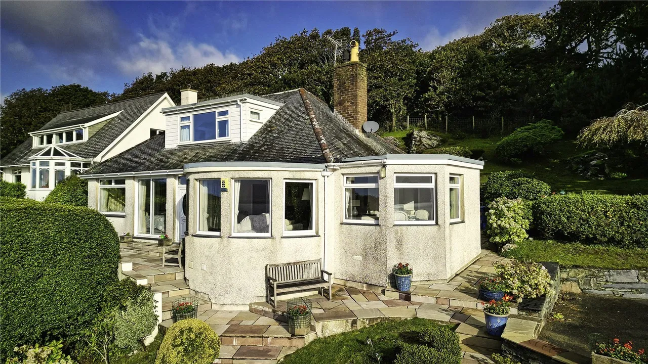 Borth-y-Gest, Porthmadog, LL49, photo 22