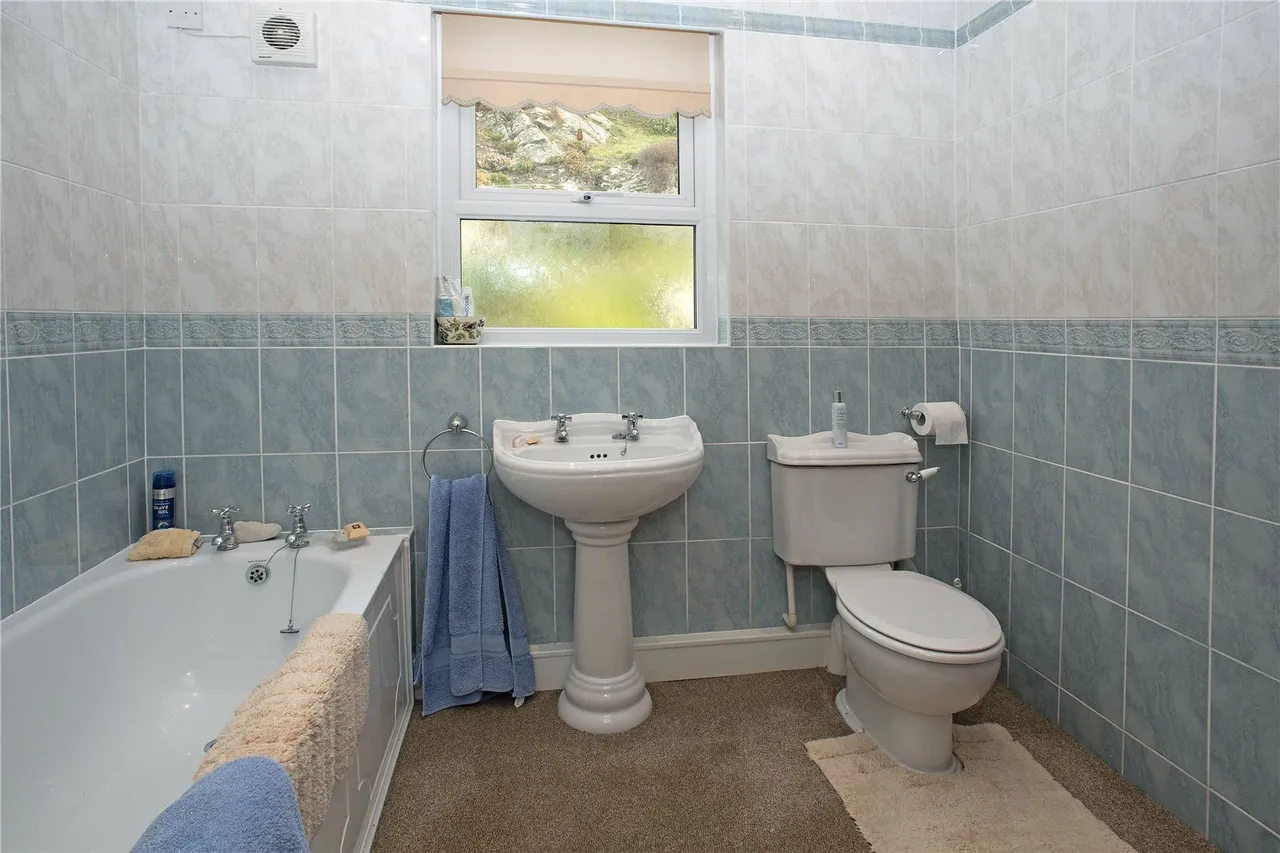 Borth-y-Gest, Porthmadog, LL49, photo 15