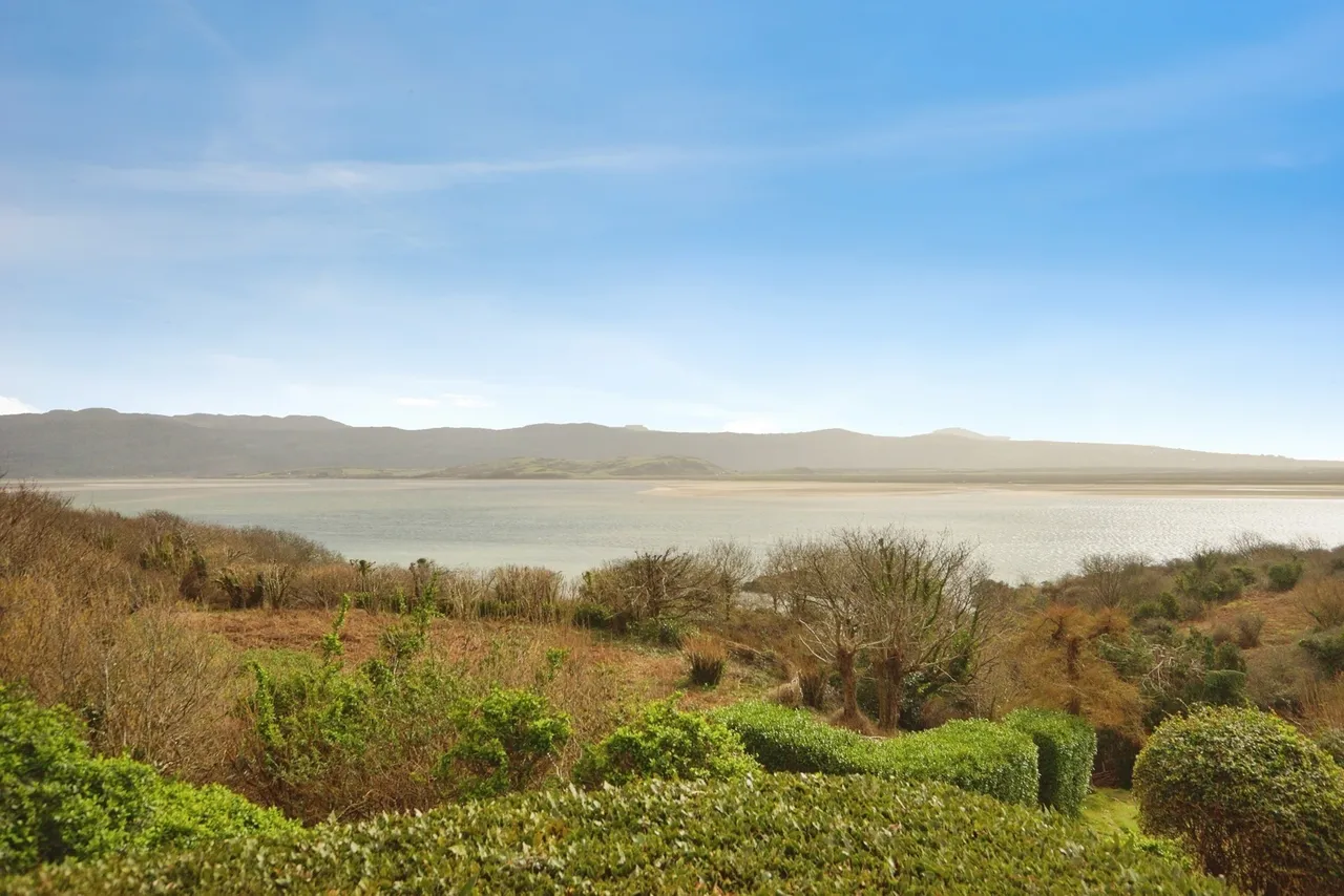 Borth-y-Gest, Porthmadog, LL49, photo 34