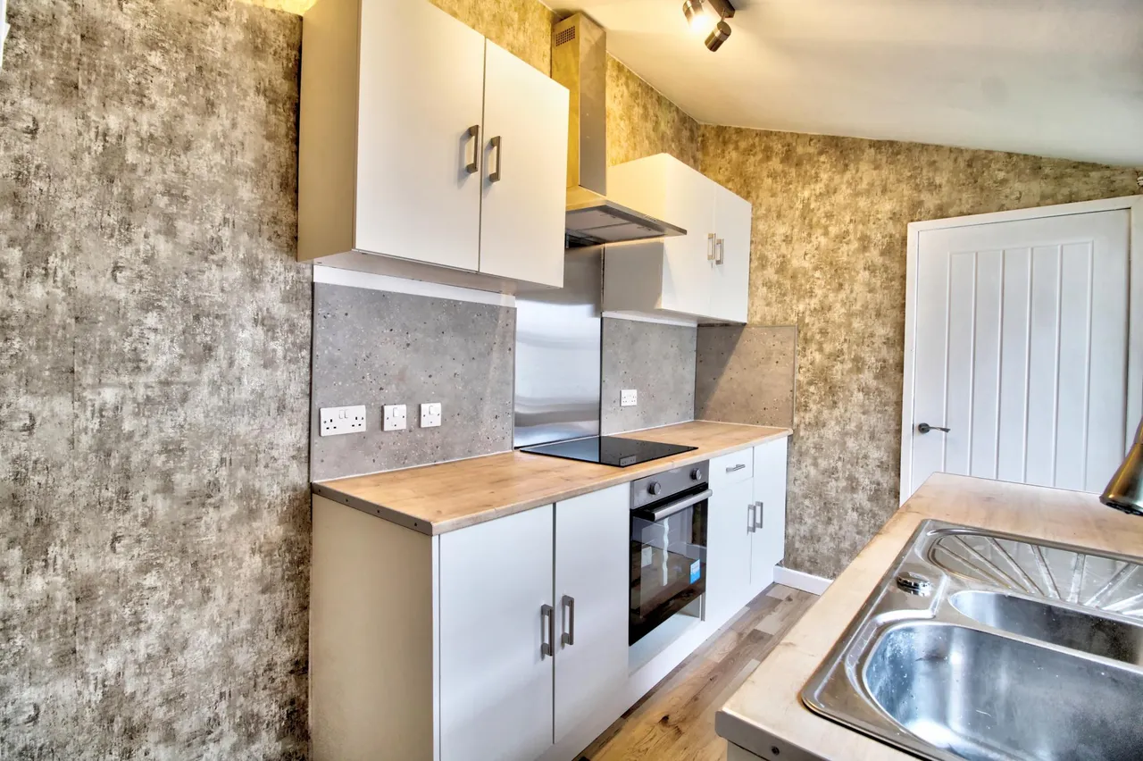 Conway Road, Newport, NP19, photo 9