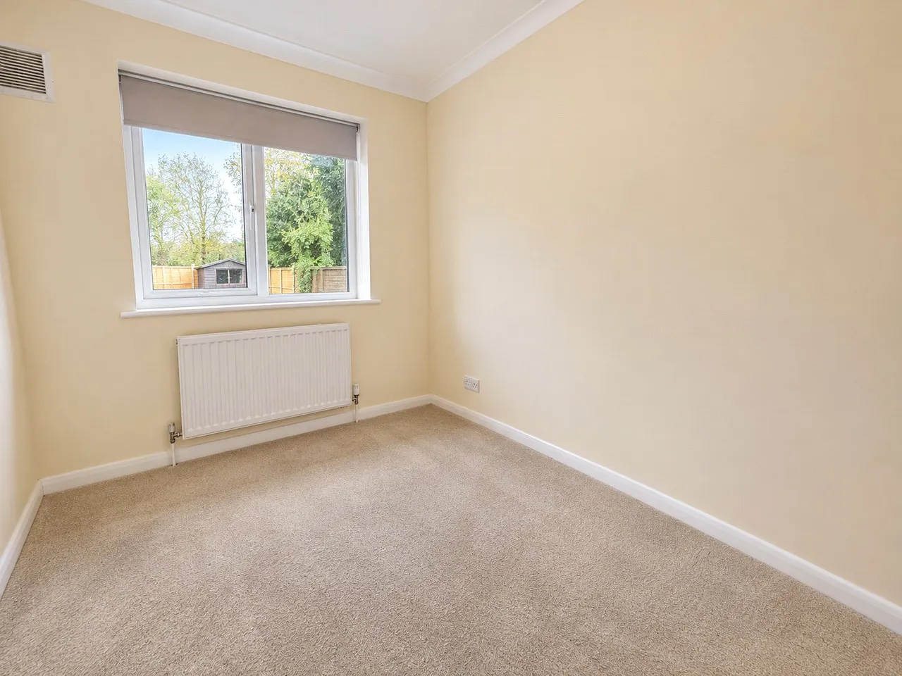 Coniston Road, Woking, GU22, photo 7