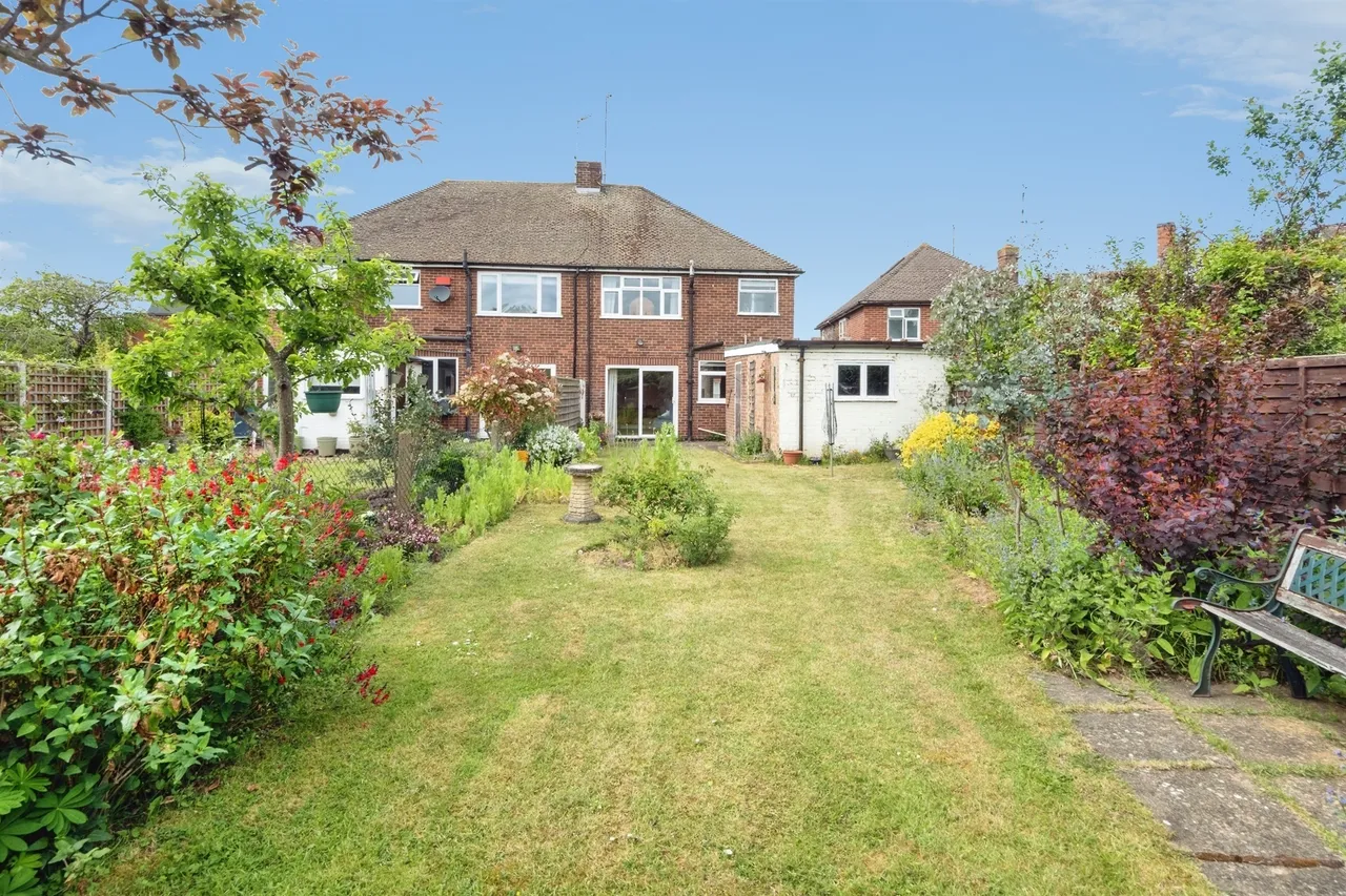 High Street, Newport Pagnell, MK16, photo 16