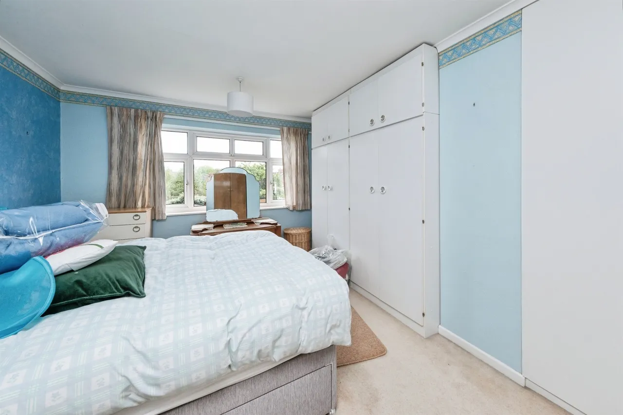 High Street, Newport Pagnell, MK16, photo 11