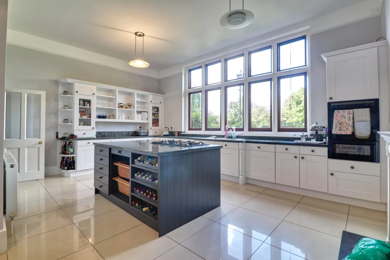 Gilston, Harlow, CM20, photo 5