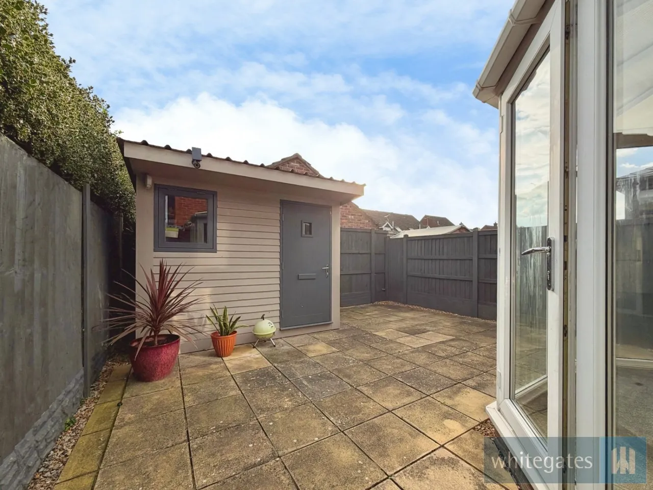 The Orchards, Holt, LL13, photo 15