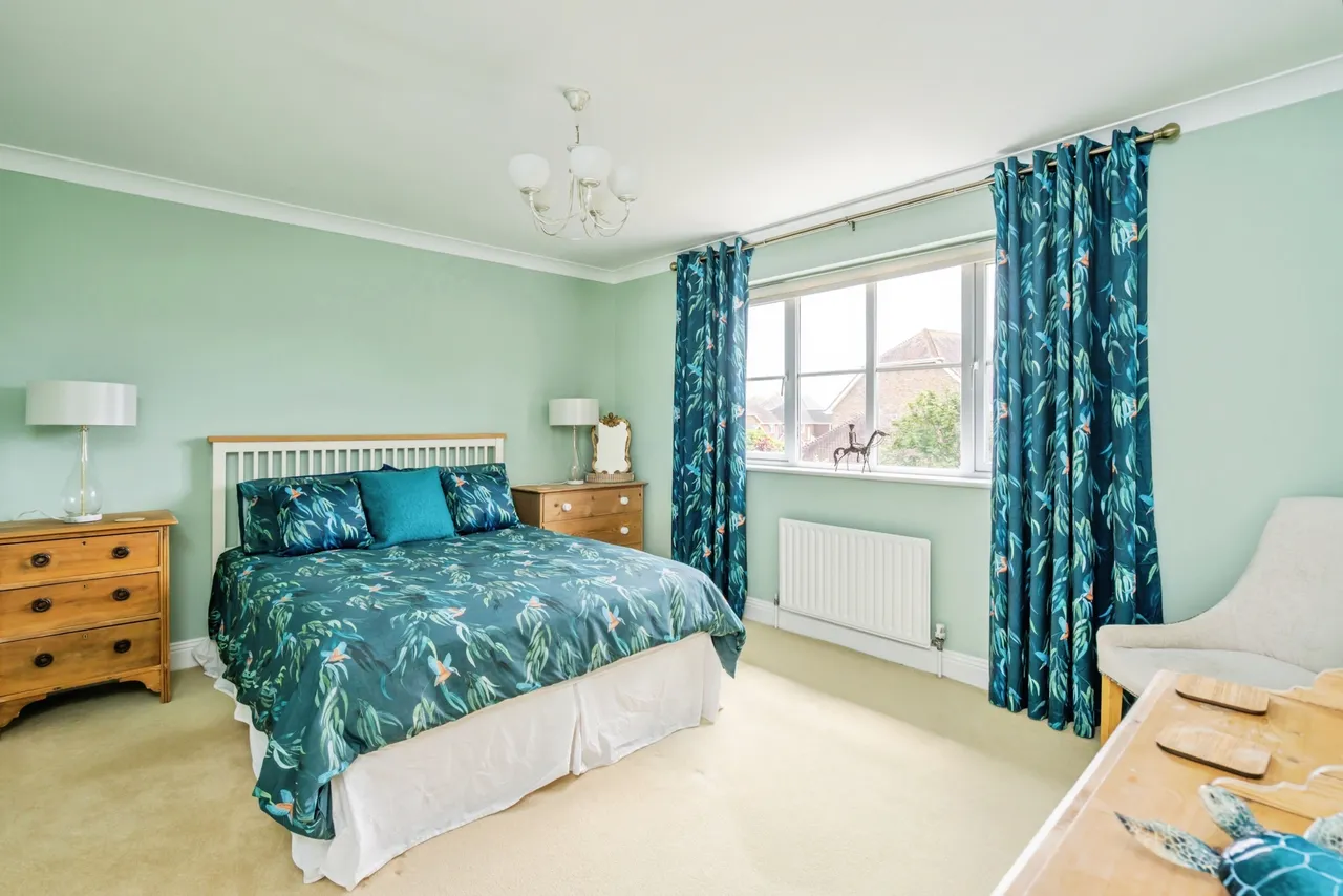 Crossbush Road, Felpham, PO22, photo 14