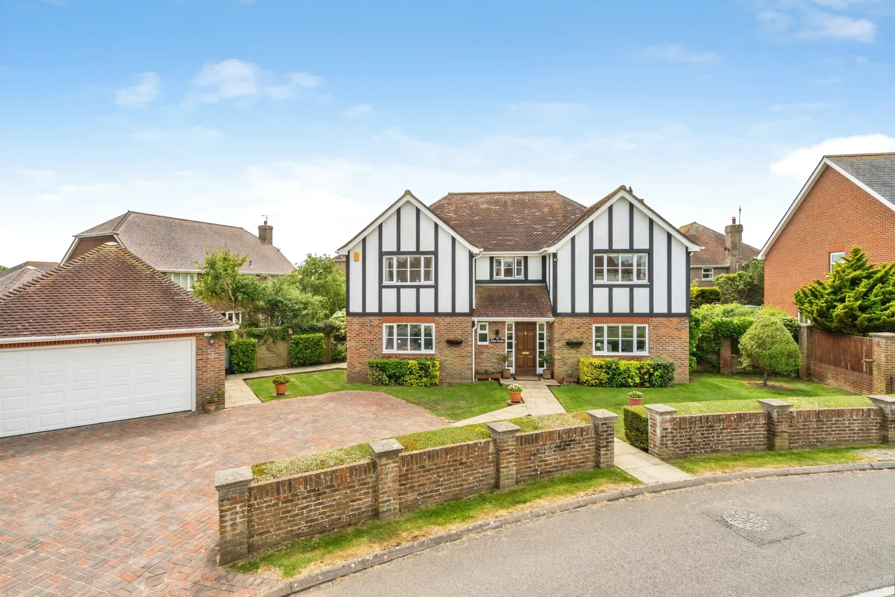 Crossbush Road, Felpham, PO22, photo 21