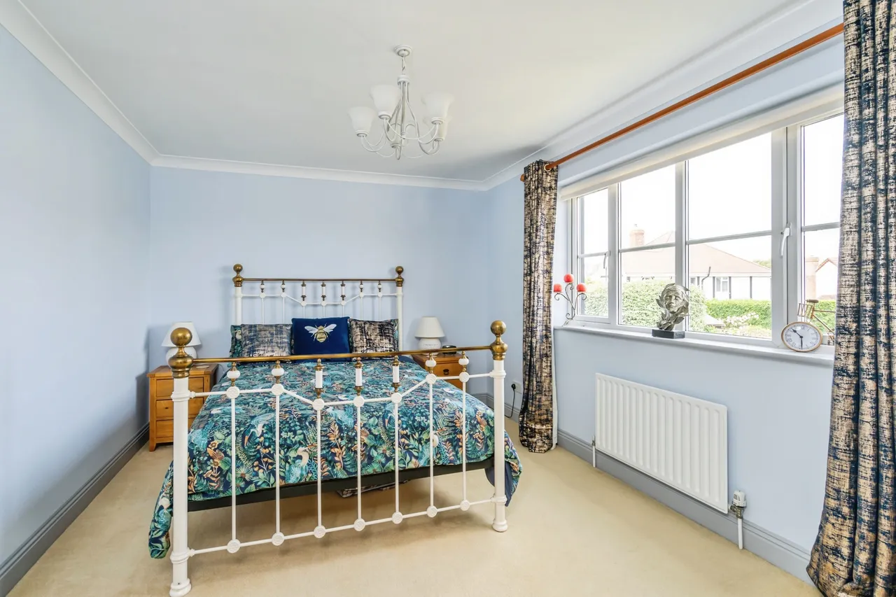 Crossbush Road, Felpham, PO22, photo 15