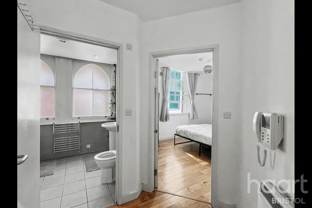 St Stephens Street, Bristol, BS1, photo 2