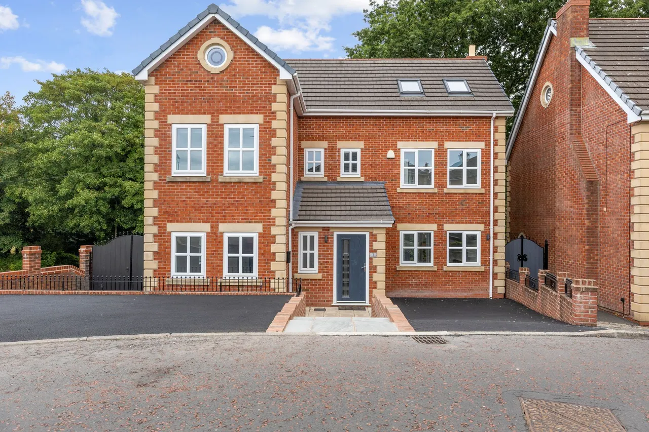 Lavender Walk, Ashton-In-Makerfield, Wigan, Wigan, WN4 0RD, photo 4