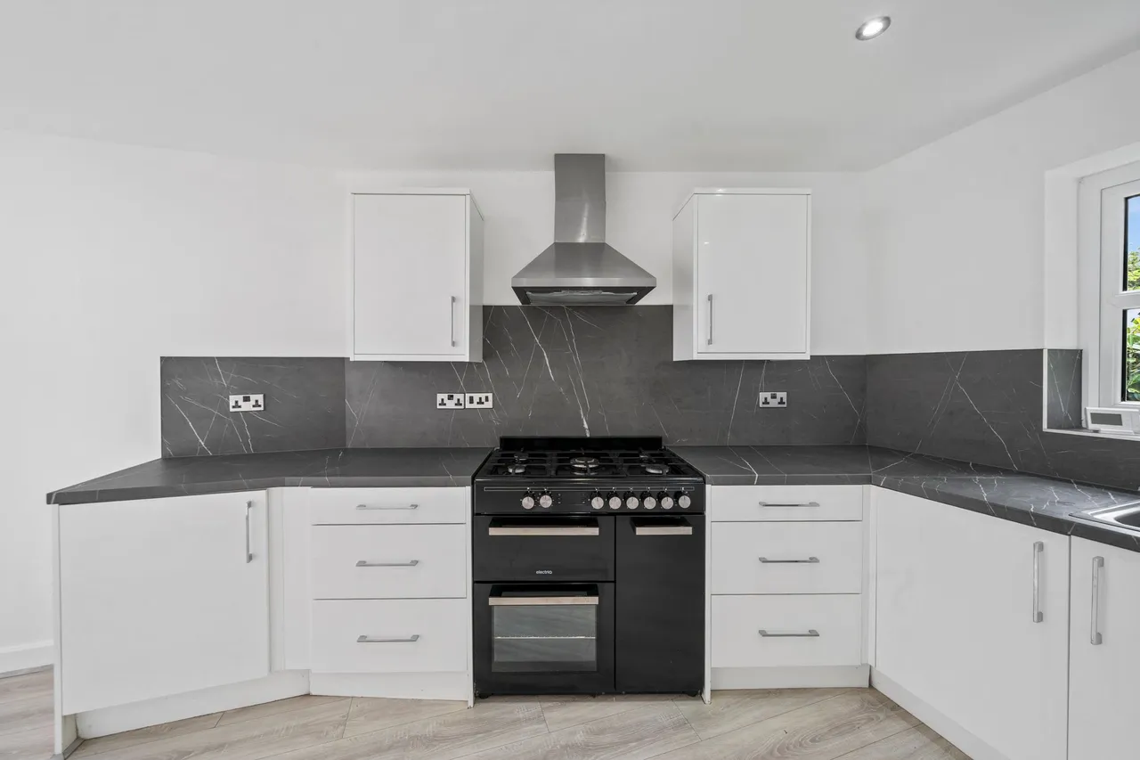 Lavender Walk, Ashton-In-Makerfield, Wigan, Wigan, WN4 0RD, photo 10
