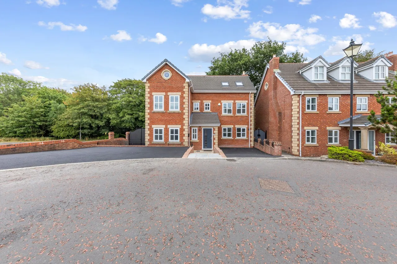 6 bed house for sale — Lavender Walk, Ashton-In-Makerfield, Wigan, Wigan, WN4 0RD