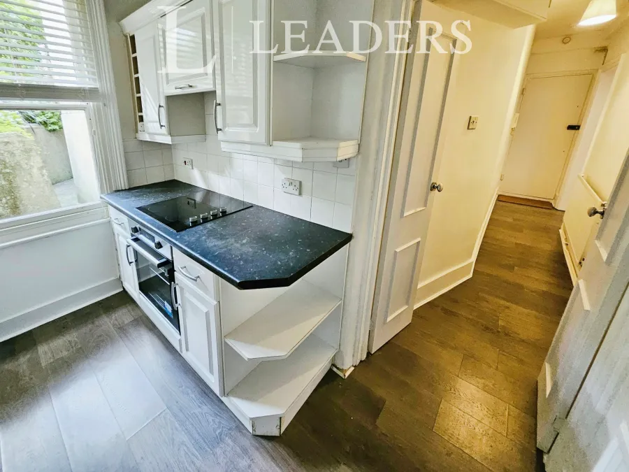 Third Avenue, Hove, BN3, photo 6