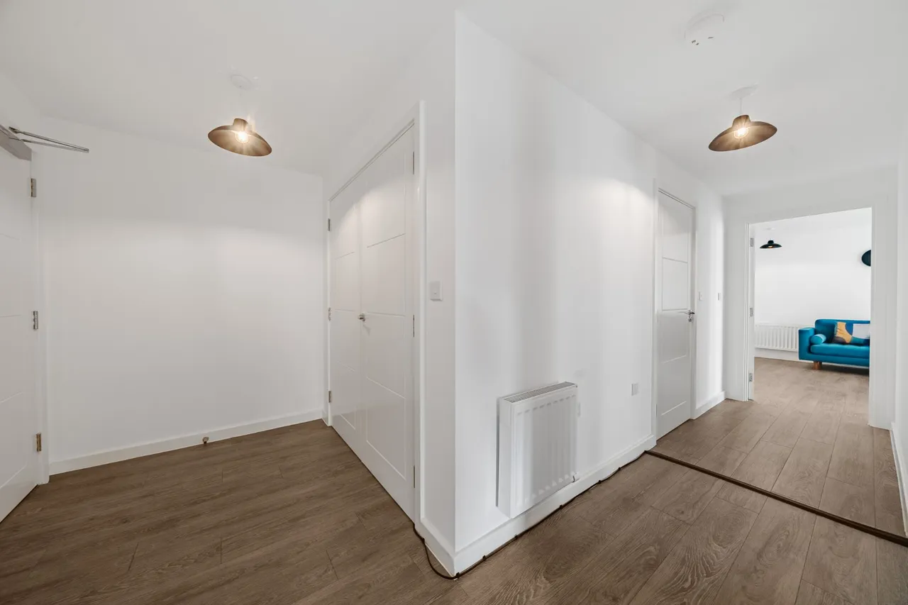 Chieftain Road, Longcross, KT16, photo 7