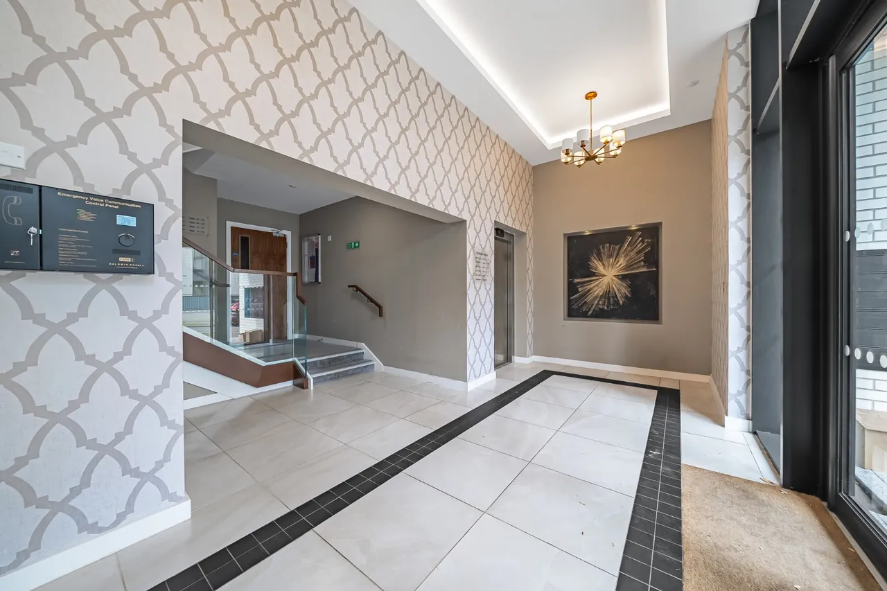 Chieftain Road, Longcross, KT16, photo 14