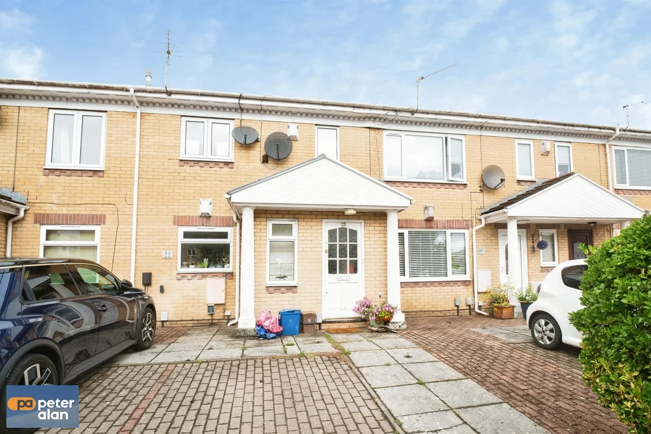 2 bed flat for sale, Eddystone Close, Cardiff, CF11