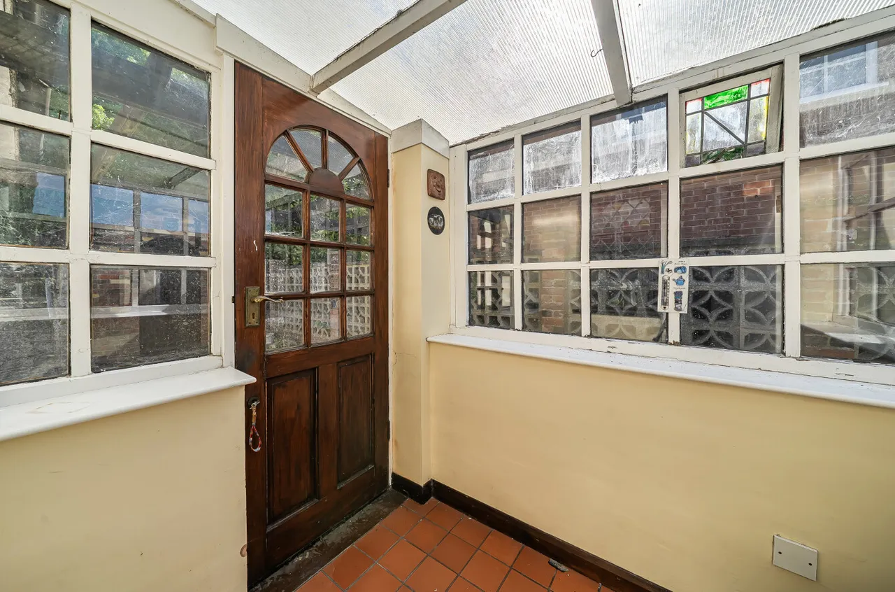 Longmeadow, Frimley, Camberley, Surrey, GU16 8RR, photo 15