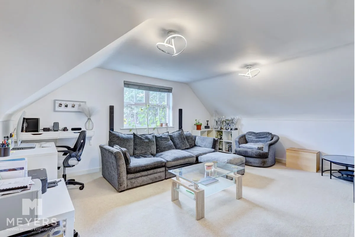 Belle Vue Road, Bournemouth, BH6, photo 2