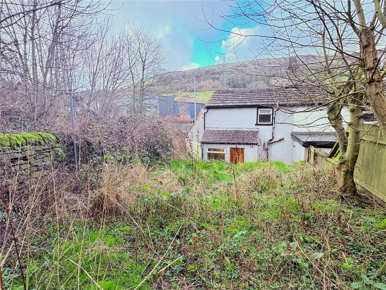 Shay Lane, Halifax, HX3, photo 9