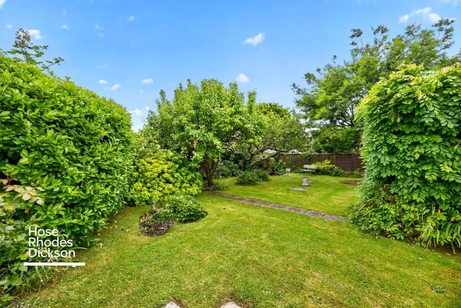 Fitzroy Street, Sandown, PO36, photo 16