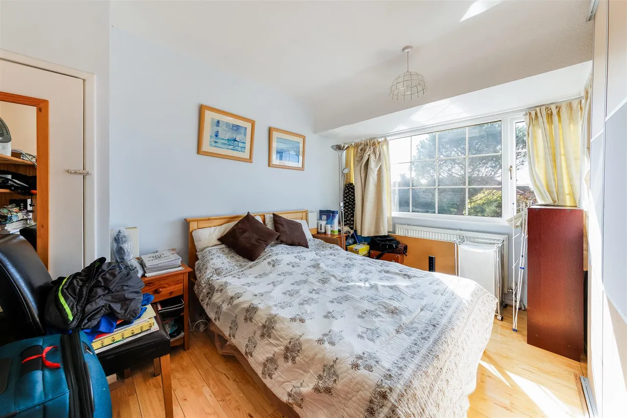 Hazel Crescent, Kidlington, photo 11