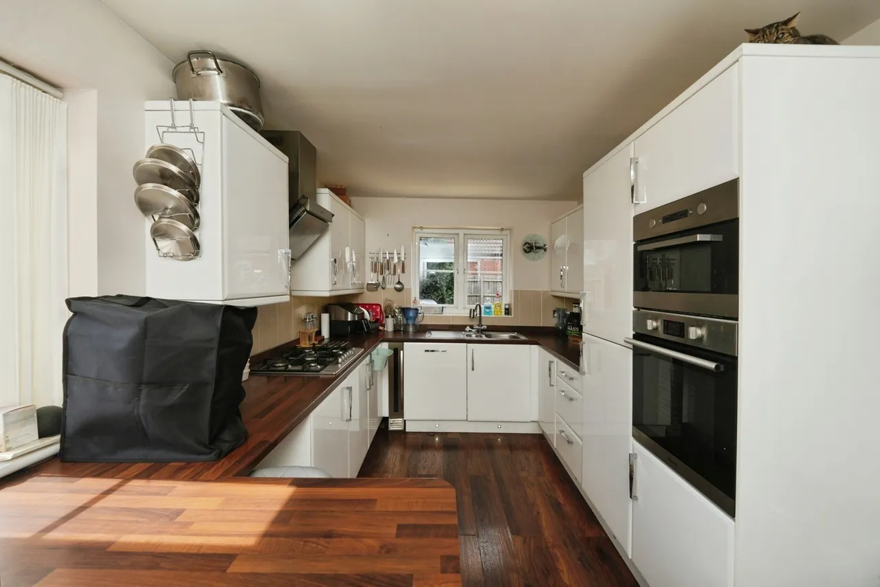 De Salis Park, Weston-Super-Mare, BS24, photo 4