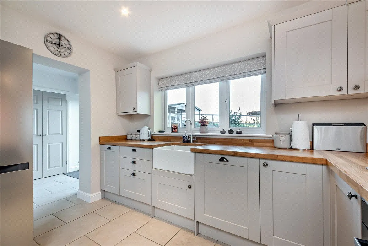 Stoney Lane, Ashmore Green, RG18, photo 3