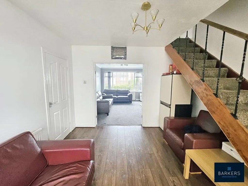Crowther Road, Heckmondwike WF16 9LA, photo 7