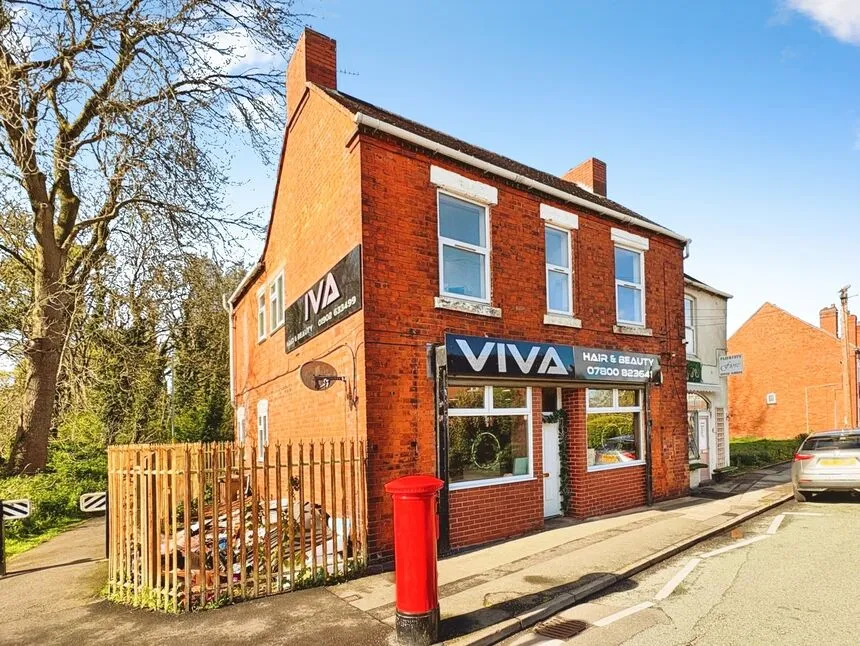 2 bed flat to rent — Coltham Road, Willenhall, West Midlands, WV12