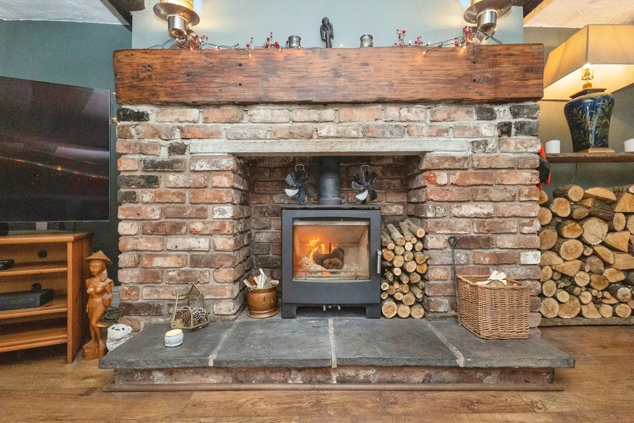 Newmarket Road, ASHTON-UNDER-LYNE, Lancashire, OL7, photo 5