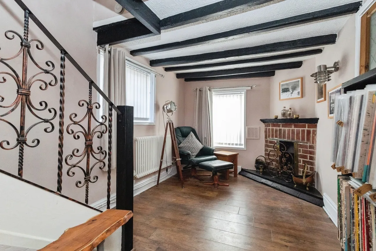 Newmarket Road, ASHTON-UNDER-LYNE, Lancashire, OL7, photo 4