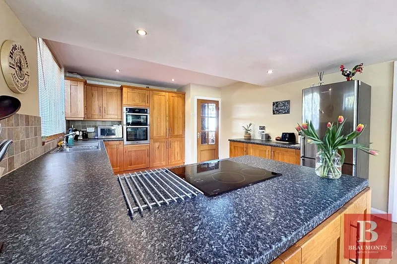 Surrenden Road, Brighton BN1 6NN, photo 10
