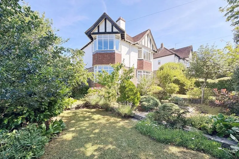 house for sale — Surrenden Road, Brighton BN1 6NN