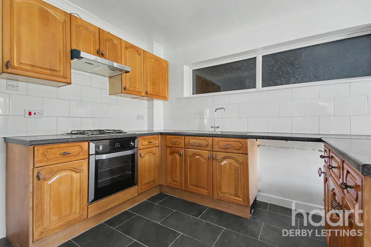 Valley Road, LE11, photo 10