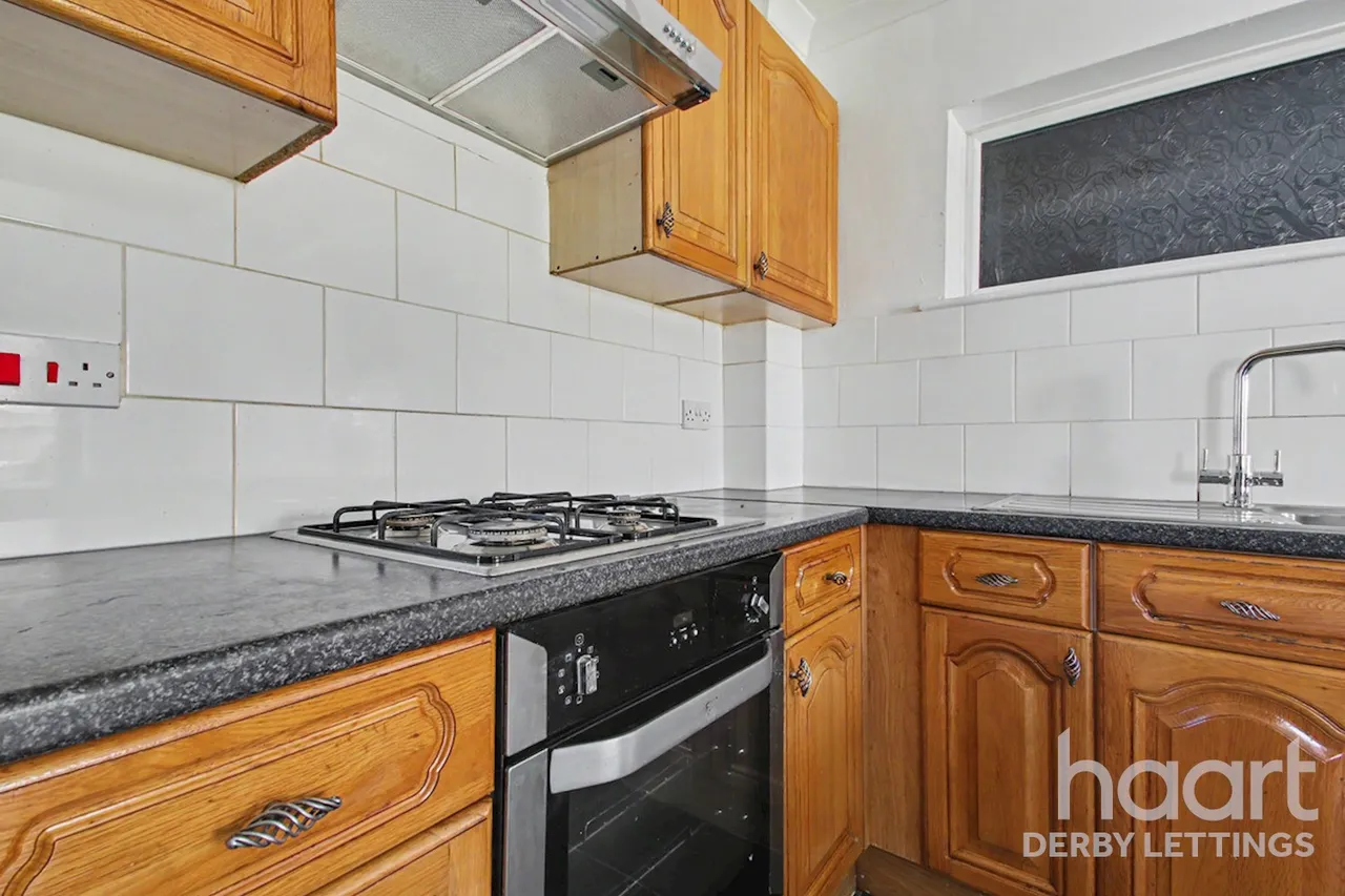 Valley Road, LE11, photo 11