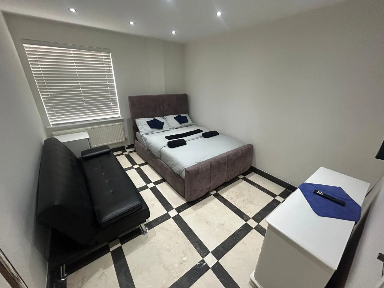Derby Road, Burton upon Trent, DE14, photo 3