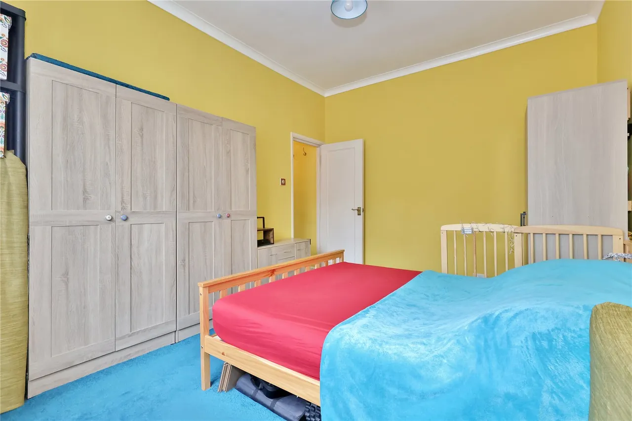 Broomhall Road, Woking, GU21, photo 5