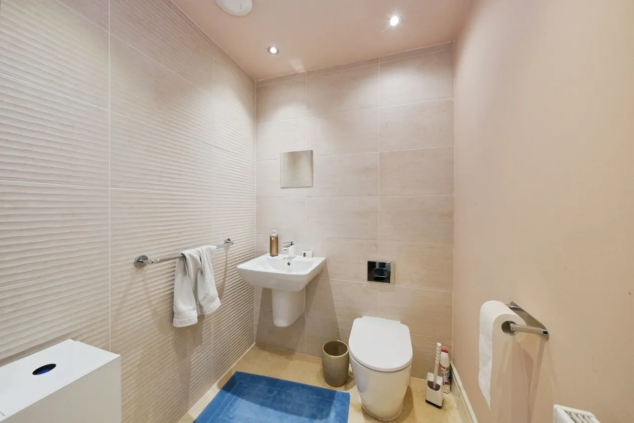 Kingfisher Way, Ollerton, Newark, Nottinghamshire, NG22, photo 10