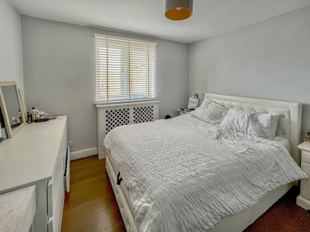Clifton Road, Gravesend, DA11, photo 5